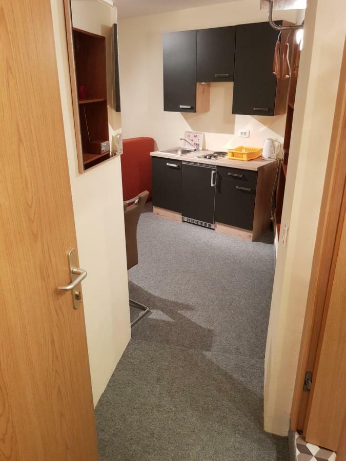 Elg Rooms ポストイナ エクステリア 写真