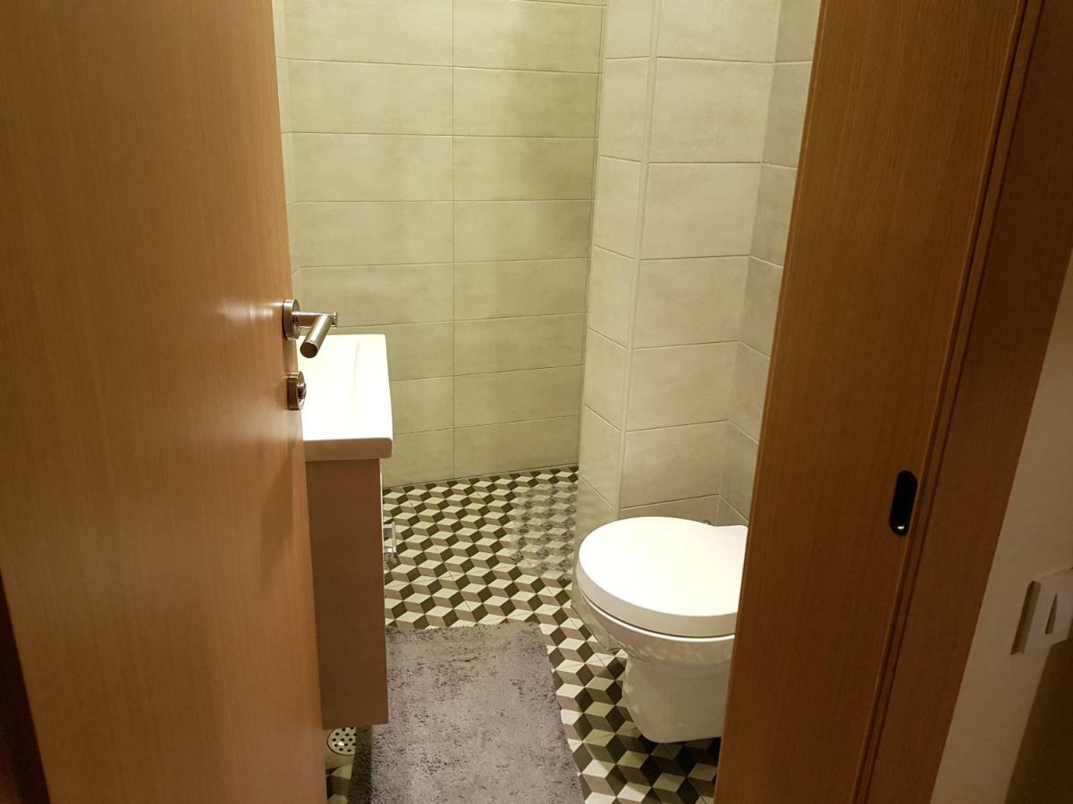 Elg Rooms ポストイナ エクステリア 写真