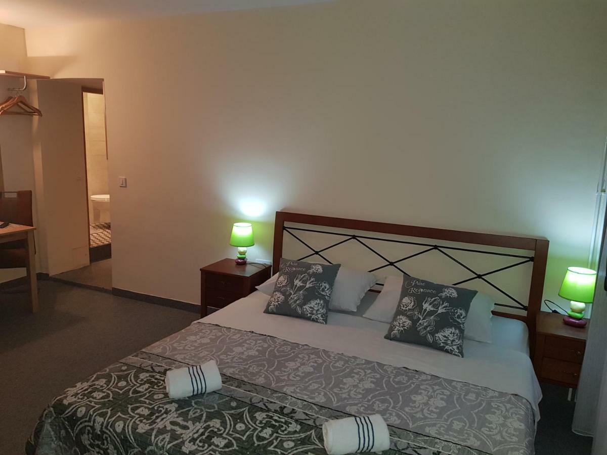 Elg Rooms ポストイナ エクステリア 写真